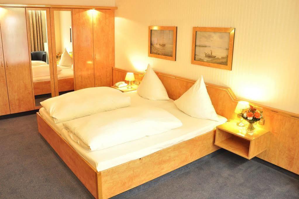 Hotel Celina Niederrheinischer Hof Krefeld Ngoại thất bức ảnh