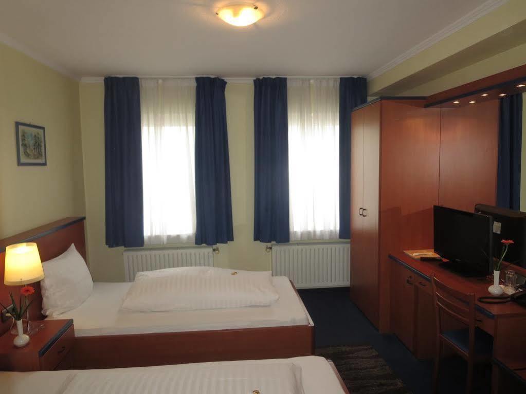 Hotel Celina Niederrheinischer Hof Krefeld Ngoại thất bức ảnh